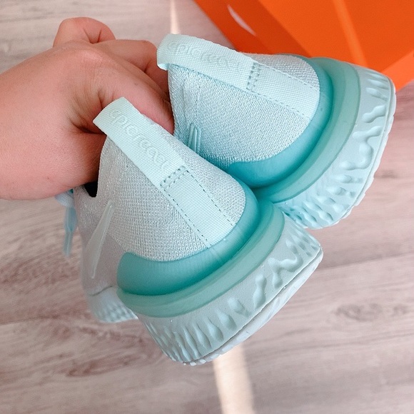 Nike epic react flyknit 2 - Picture 8 of 9